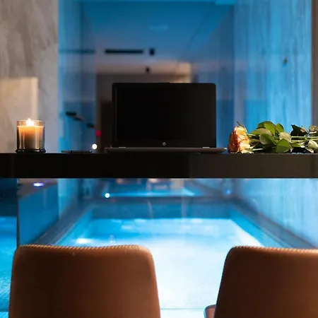 Marconio Luxury Center With Own Zone Апартаменты *